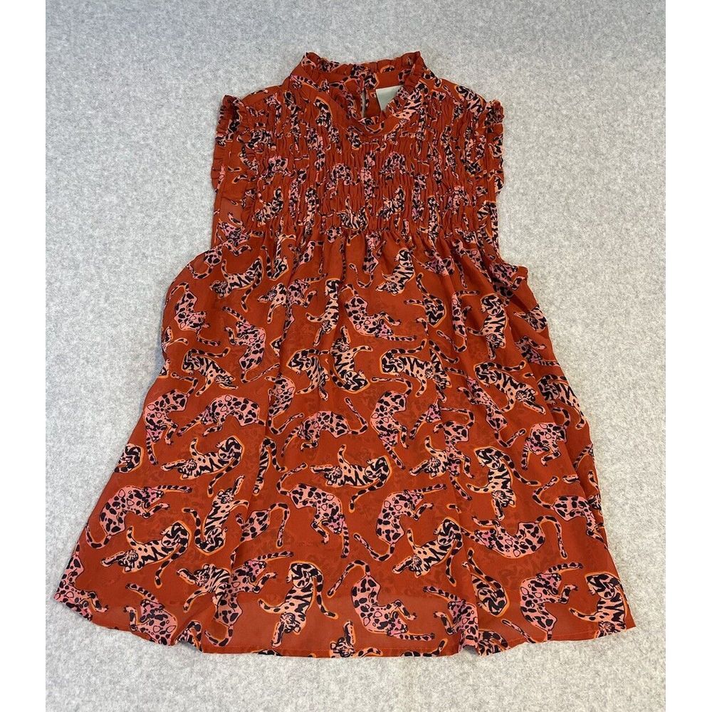 Women’s Rust Animal Print Sleeveless Smocked Top